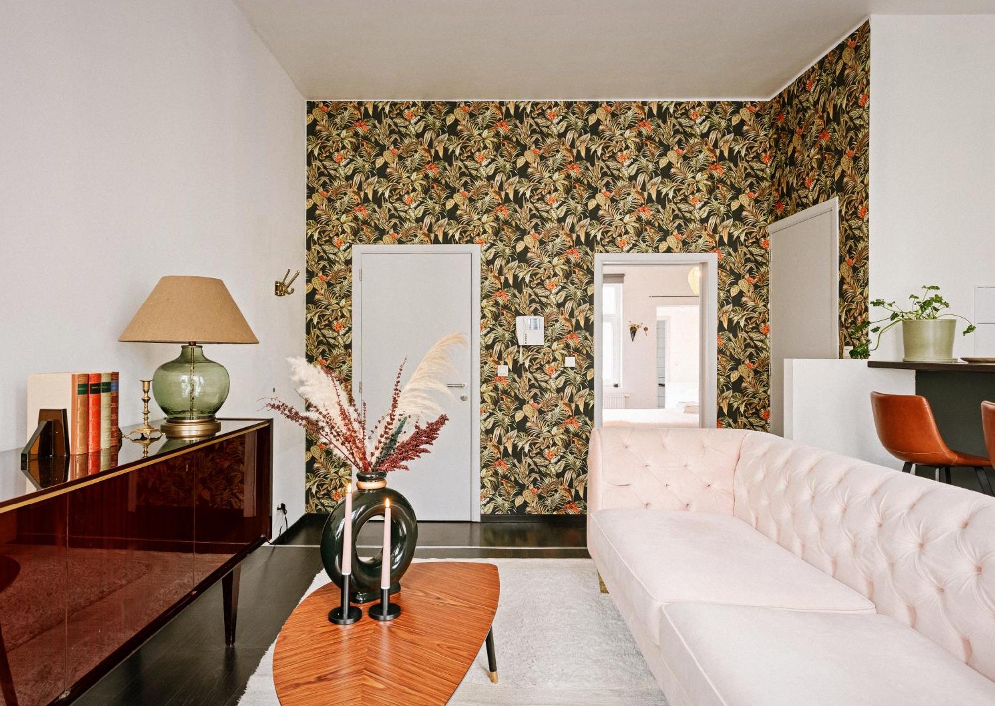 Unbeatable Location Explore On Foot! Appartement