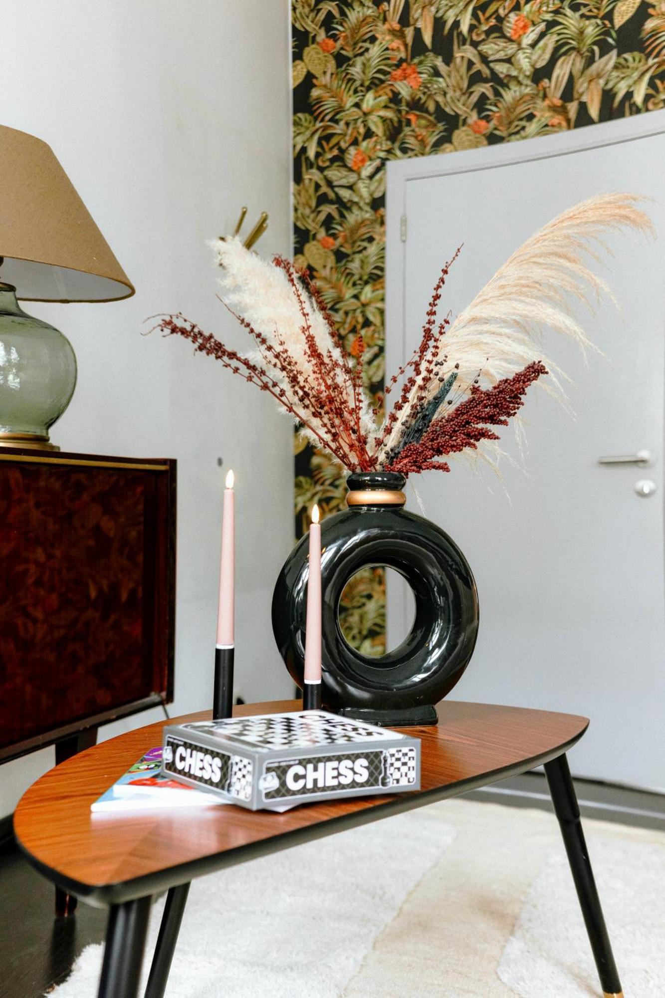 Unbeatable Location Explore On Foot! Appartement